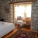Avcihan Tas Ev 3*