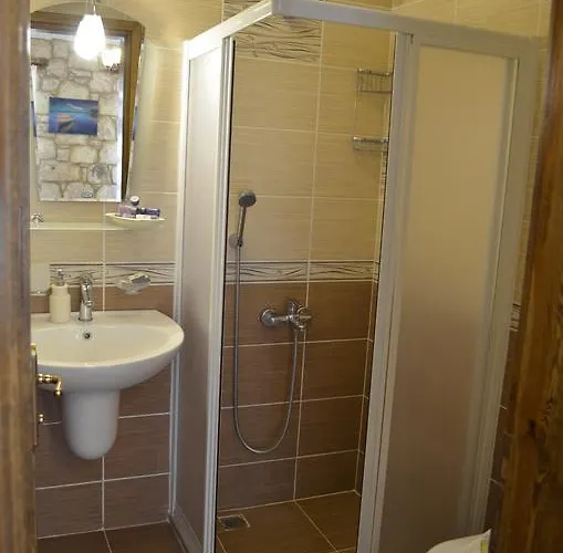 Bed and Breakfast Avcihan Tas Ev