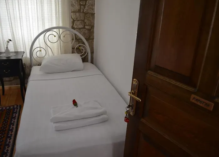 Avcihan Tas Ev Αλακάτι