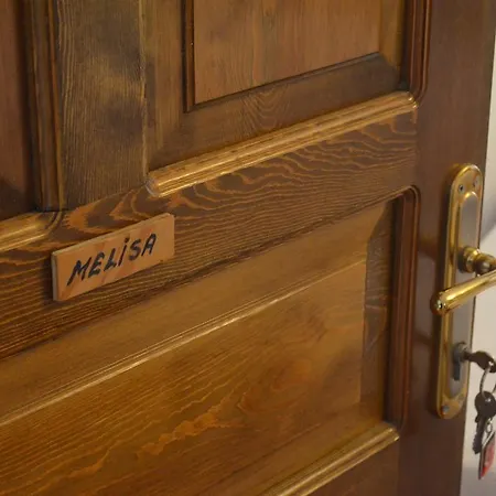 Bed & Breakfast Avcihan Tas Ev 3*